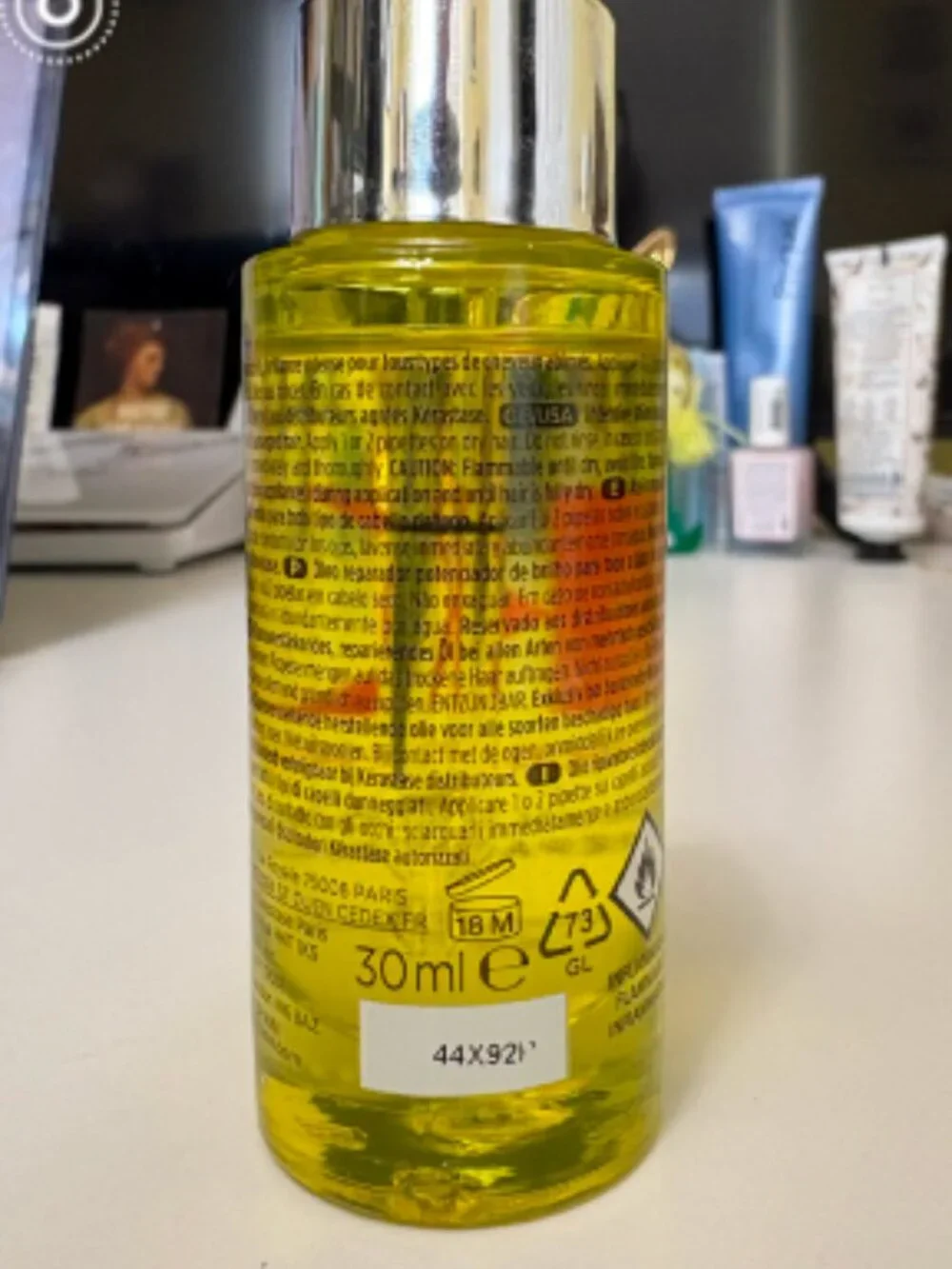 Kérastase  Première Repairing High Shine Oil for Damaged Hair - NOWT